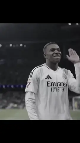 الصاروخ كيلياننن👆🏿.! #KylianMbappe 