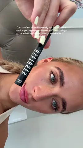 @Molly-Mae a true queen giving all the girlies long lashes !!!@NANOLASH #eyelashes #lashserum #nanolash #mollymae #eyelashserum 