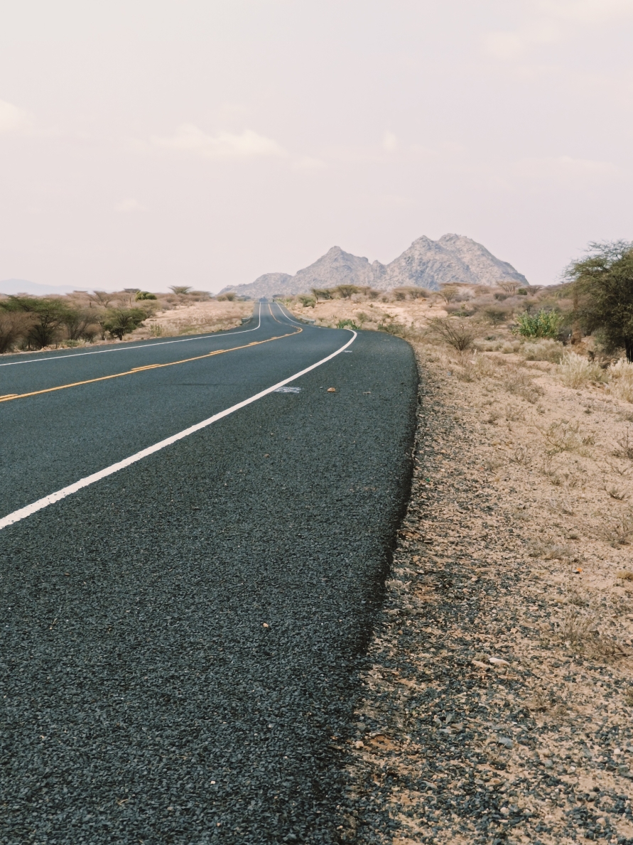 Lodwar - Lokichogio road is scenic.Your eyes will thank you for such beautiful scenery. #Lodwar #Kenya #Turkana #Kakuma #tembeakenya🇰🇪 #magicalkenya 