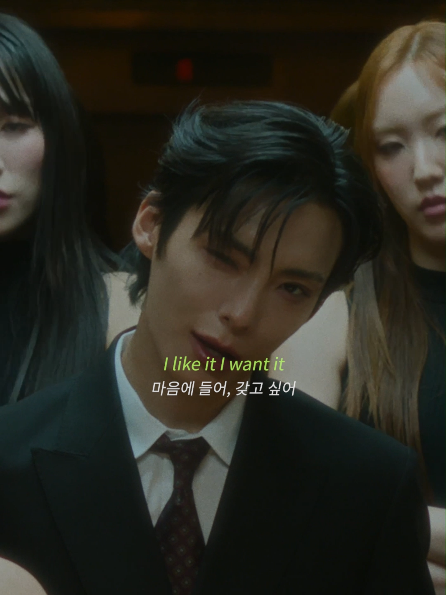 우리 사랑은 Supernova💫 🎧JUNHEE(@ocean__park) - Supernova #뮤직앤뉴 #MUSICnNEW #JUNHEE #준희 #Supernova #KPOP #newmusic