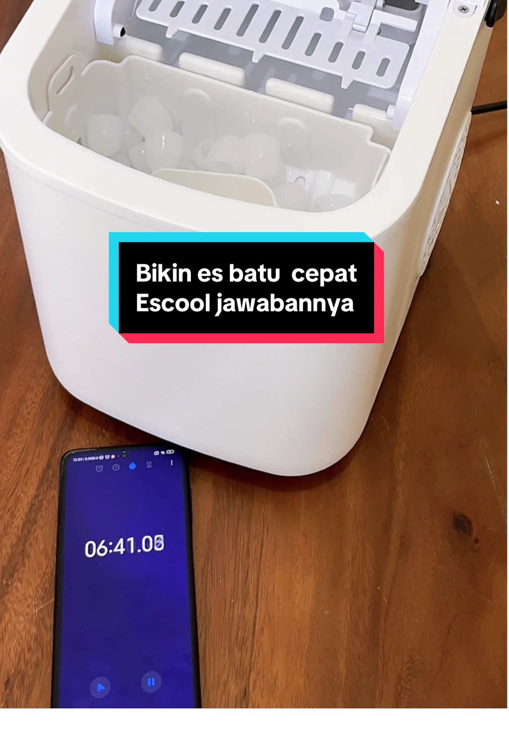 Cepat, mudah, bersih!!! Mudahkan meminum es dengan escool #mesines #icemaker #mesinesbatu #escool 
