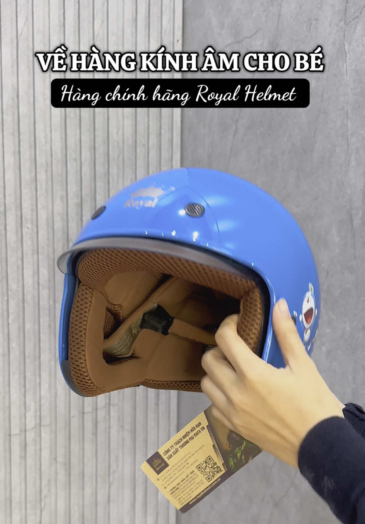 Em lại về hàng kính âm 3/4 an toàn kính âm cho bé đây ba mẹ ơi . #mubaohiemdanang #nhunghelmets #mubaohiemroyaldanang #nhungbannondanang #mubaohiemkinhamchobe #mubaohiemkinhanembe #mubaohiemembe