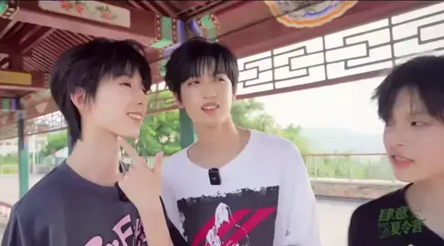 ba ng tự luyến#f4giatoc🥀💦 #f5giatoc💫 #top_dang_luc_thieu_nien #tnt_thời_đại_thiếu_niên_đoàn #tf_entertainment 