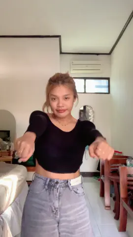 Sumpah niii🤣🤣🤣🤣🤣🤣🤣 goyang sendiri malu sendiri🥺😭🤣🤣🤣