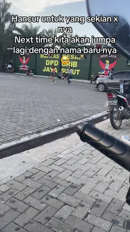Marcopolo tadi pagi di hancurkan 🥲