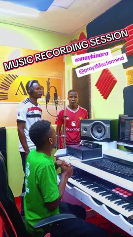 MUSIC RECORDING SESSION WITH @@Maykinarah pale atahmedia .. #production #ytonthis #producerlife #creativeinspiration #music 