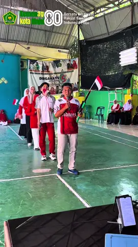 🇮🇩 SEMANGAT 17-AN! 🇮🇩 Perlombaan menyambut HUT RI ke-80 di Kementerian Agama Kota Binjai sukses digelar pada Kamis, 14 Agustus 2025 di Lapangan Badminton Kemenag Binjai. Acara dibuka langsung oleh Dr. H. Mustapid, M.A, Kepala Kantor Kemenag Kota Binjai, dan diikuti dengan antusias oleh para pegawai. Keseruan lomba karaoke lagu kemerdekaan, baris berbaris tutup mata, dan tebak kata & gaya berhasil menciptakan tawa, kekompakan, dan semangat kemerdekaan di lingkungan kerja. Terima kasih untuk semua peserta dan panitia yang sudah memeriahkan! 🇮🇩✨ #HUTRI80 #17Agustus2025 #KemenagBinjai #SemarakKemerdekaan #Perlombaan17an 