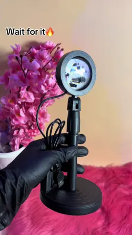 Sunset lamp available for just 2,500  send a dm on WhatsApp to order🌚🛍️#NigerianBrand #sunsetlamp #goviral #roomdecor 