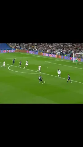 Thibaut Courtois | Những pha cứu thua không tưởng tại C1 cho Real Madrid 🇧🇪#footballtiktok #soccertiktok #thibautcourtois 