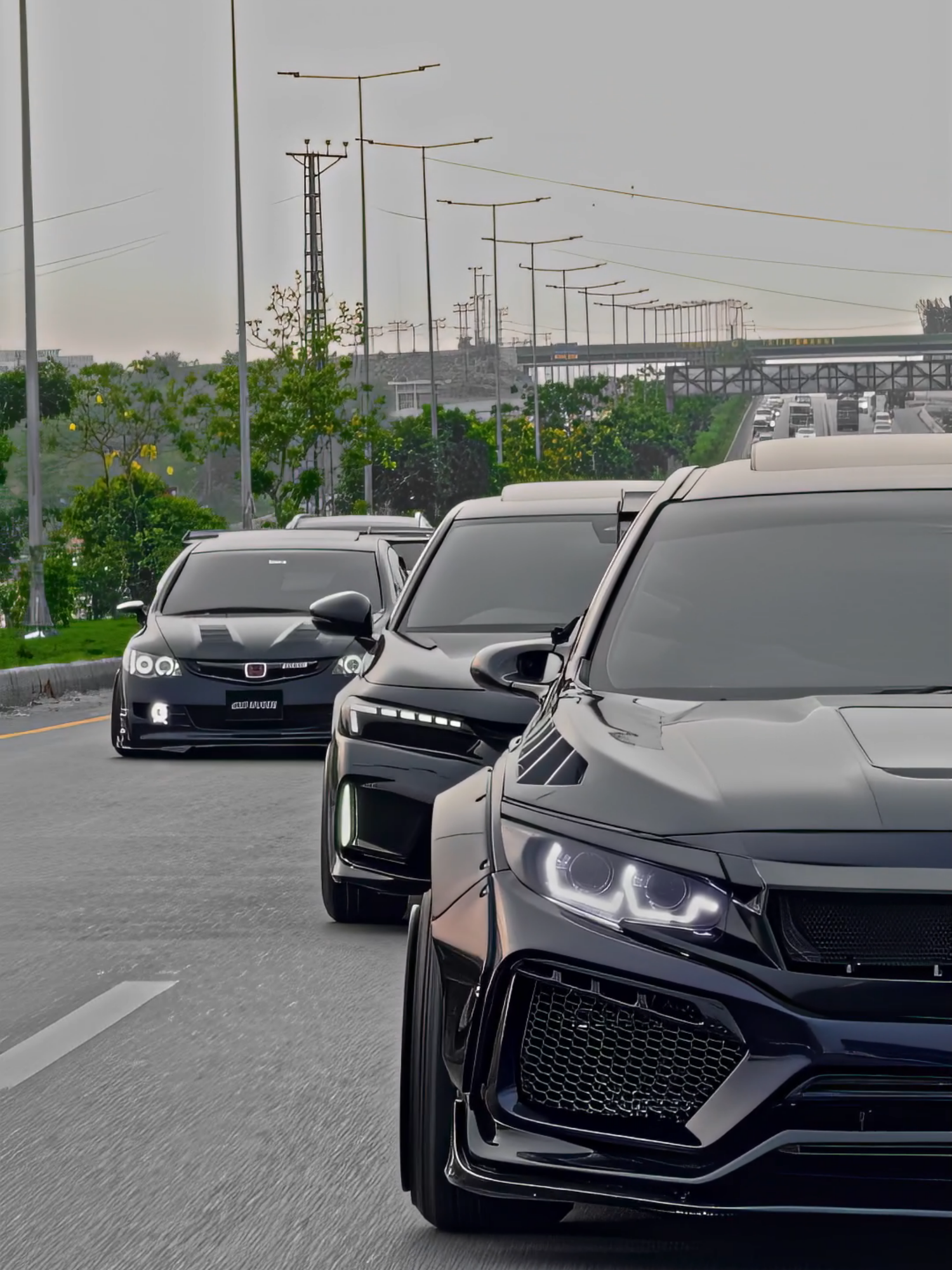 Brothers 🖤 #foryou #foryoupagе #chfahadfd #hondacivic #4kquality #darkedit #120fps #mugen #modifiedcars #civic #civic11thgen #typerfk8 #widebodykit