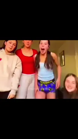 #onthisday #lollol #hahaha😂😂😂 #funnymoments #funnyvideos😂 #funnydogs #horrortok #funnybabyvideos #horrortok 