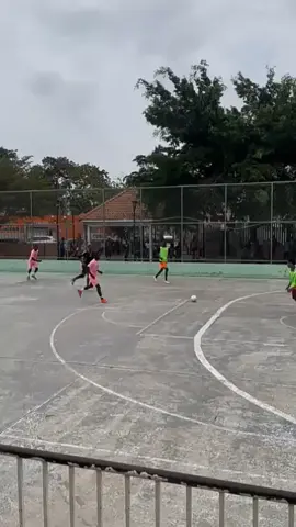 Ehhh 😂😭😭 #fut #naoflopa #coprat #futsal #futsalangolanos🇦🇴 
