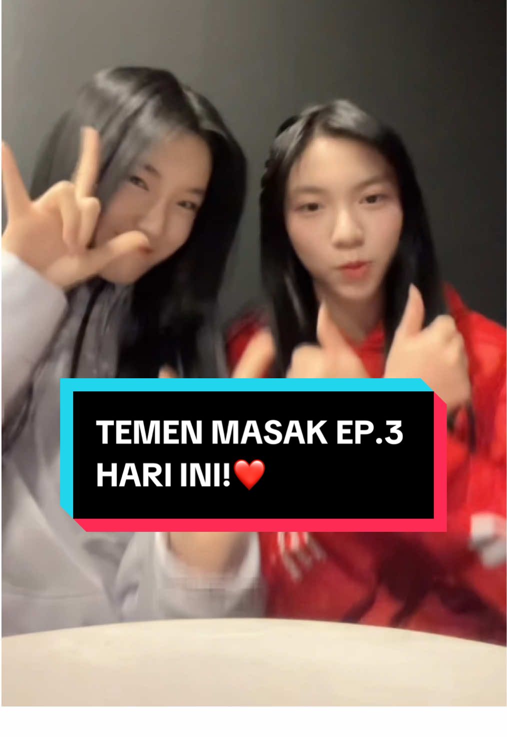Terima kasih buat kalian yang udah ikutin Temen Masak bareng Aralie JKT48 & Delynn JKT48 bener-bener episode 3 seru banget dengan kehebohan mereka!❤️ #idnlivejkt48 #araliejkt48 #delynnjkt48 