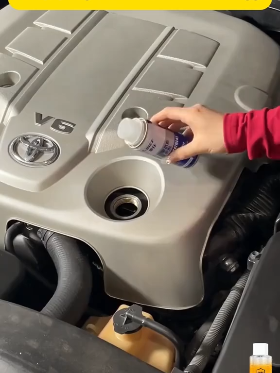 🚗💕 JANGAN ABAIKAN “JANTUNG” KERETA ANDA! Gunakan ejen perlindungan enjin ini untuk bantu perjalanan lebih lancar setiap hari! 🌟 Kenapa pemilik kereta suka produk ini? ✅ Formulasi pelindung dalaman enjin – bantu mengurangkan geseran ✅ Sesuai untuk pemanduan harian atau jarak jauh ✅ Mudah digunakan – hanya campurkan dalam minyak enjin ✅ Bantu enjin kekal dalam keadaan baik lebih lama 💬 “Bila guna waktu servis, rasa kereta lebih senyap & smooth.” 💬 “Senang nak guna – tak perlu buka alat ganti pun!” 🛠️ Sesuai untuk: 🔹 Kereta lama atau baru 🔹 Anda yang selalu memandu jauh 🔹 Sesiapa yang nak jaga enjin dengan lebih baik 🎁 PROMOSI TERHAD – Diskaun 50% + Penghantaran Pantas! 📦 Klik “Beli Sekarang” & beri perlindungan tambahan untuk enjin anda!