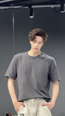 #英俊的 #中国男孩 #中系男神 #coolboychina #trenddance