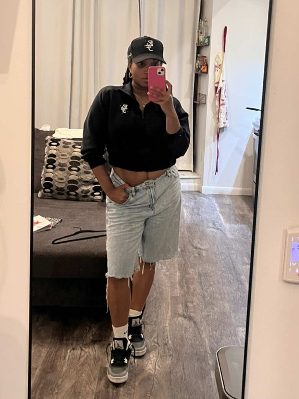 Lil ootd, did you book your appointment yet?  $25 off for new clients 🤟🏽 Add’l $25 off for Leo’s this month 🥳 $10 off next service for a refferal. 🫶🏽 Support black-owned small businesses. @Exotic Foreigners on the gear 🤟🏽. #CrownedByKiy #NewClientPromo #LeoSeasonSpecial #BookNow #locs 