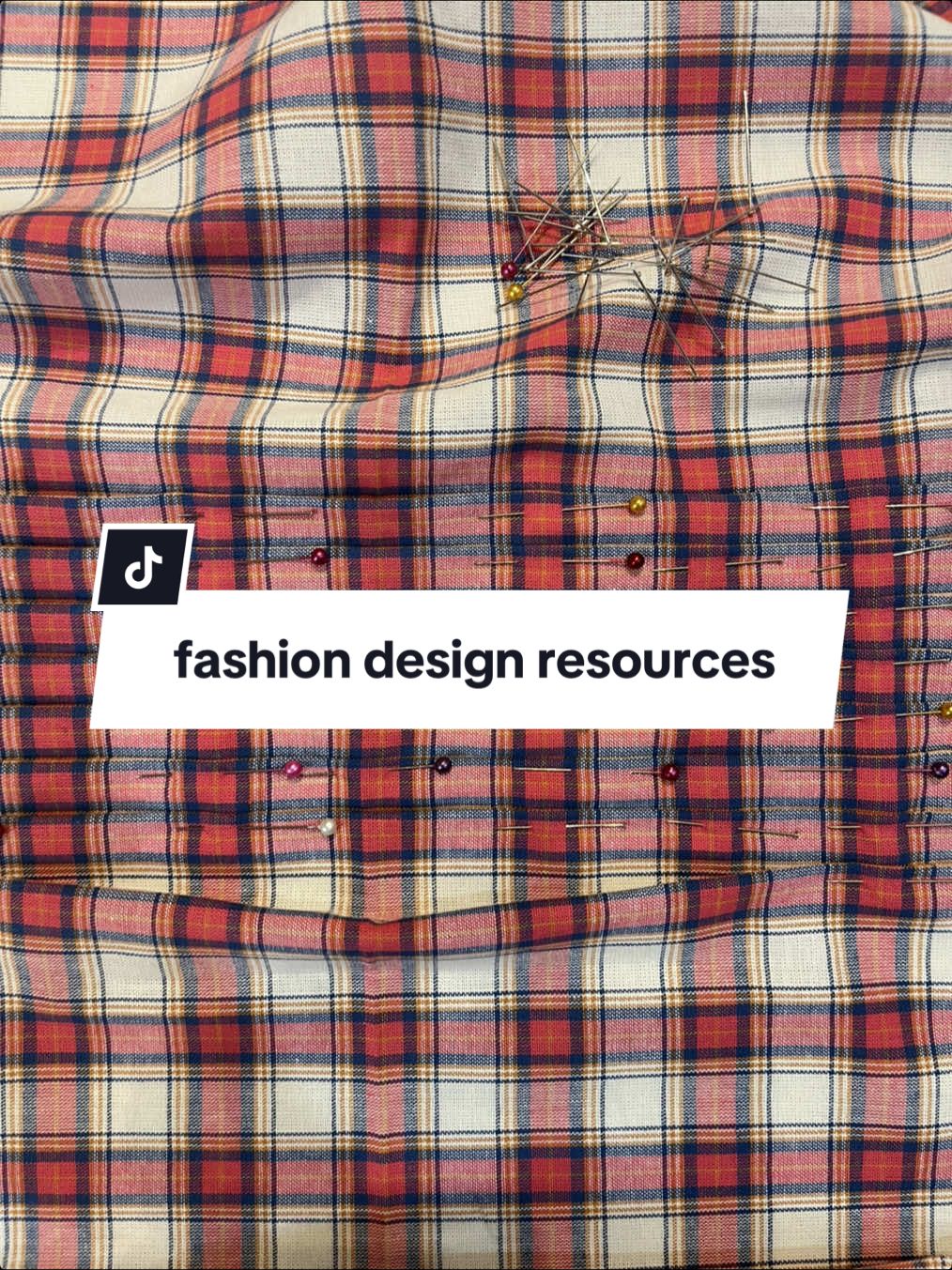 a bit basic but hope this helps ~ #fashiontiktok #fashiondesign #fashionschool #singapore #fashion 