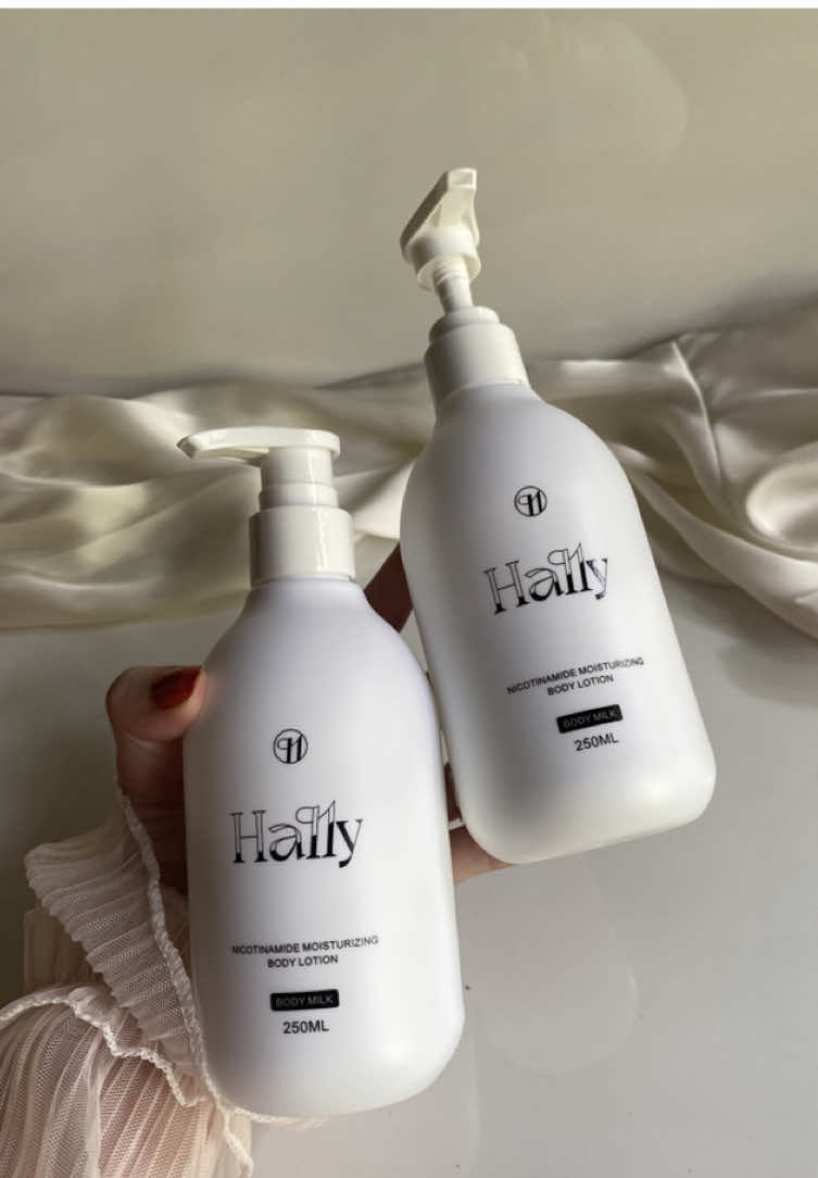 Dito lang talaga nag brighten at glow yung skin ko! LEGIT HALLY LOTION ✅✅ #hallylotion #moisturizinglotion #whiteninglotion #hallylotionoriginal #lotion 