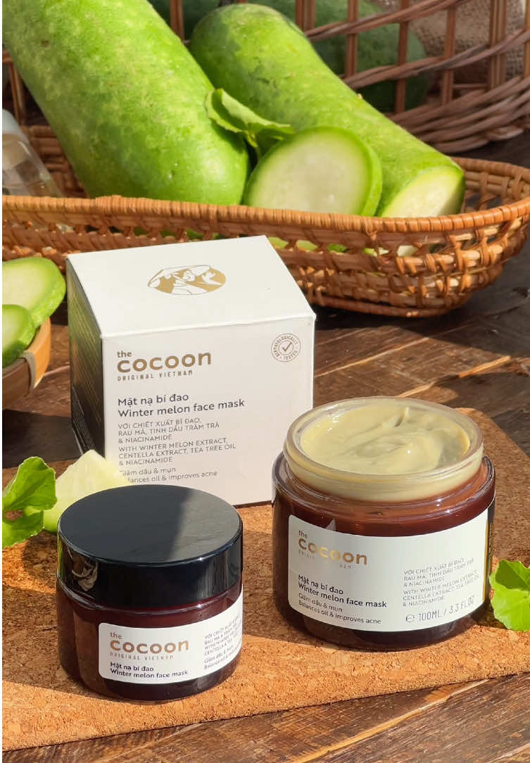 Bí đao mát lành, tràm trà thanh khiết, rau má dịu lành - hòa quyện trong hũ Mặt Nạ Bí Đao giúp làm dịu và kiềm dầu mụn hiệu quả. #Cocoon #MatNaBiDao #Myphamthuanchay #Vegancosmetic