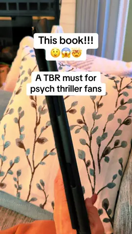 Psychological suspense and unexpected twists. Atmospheric and fast paced. #thrillerbooktok #booktokfyp #thrillerbooks 
