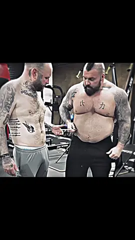 Eddie Hall 🤣 #eddiehall #bodybuilding #GymTok #strongman #fypp 
