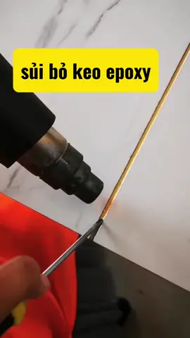 Cách xử lý sủi bỏ keo ron gạch epoxy 2 thành phần bằng khò nhiệt  #oplatgach #xaynhatrongoi #nhadep #fyp #thoxay #kecanbang 