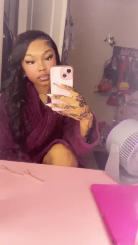 they haven’t let the queen go to school that why I haven’t posted any fitssss