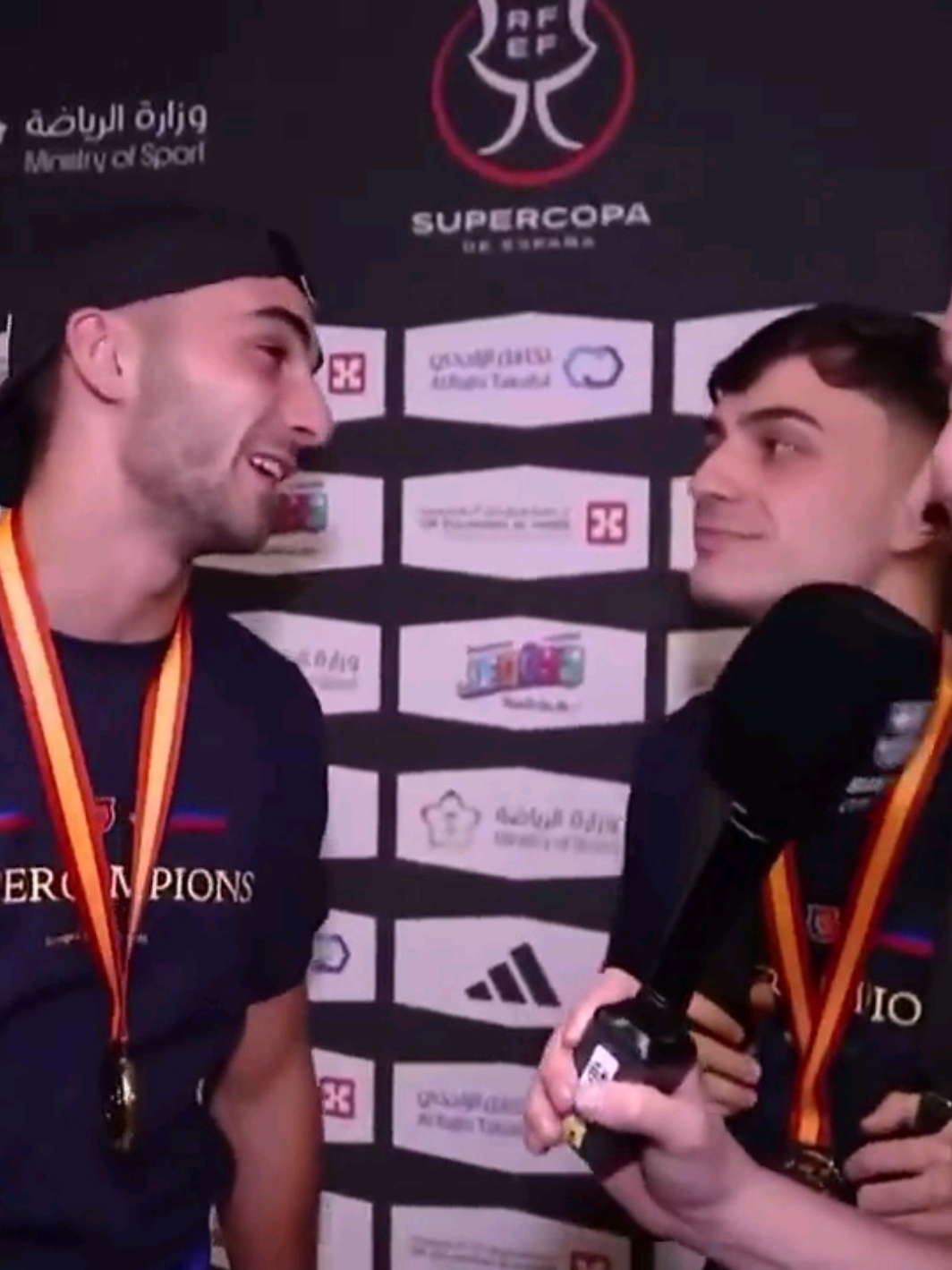 pedri’s gaze is always soft and locked in whenever he looks at ferran ❤️‍🩹 #FEDRI #sincedayone #ferri #ferran #ferrantorres #pepi #pedri #pedrigonzalez #fedriedit #fcbarcelona #football #friendship #maybemore #fyp #fy #foryou #foryoupage #fypage 