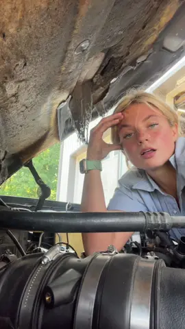 Shew this truck was giving me a fit, BUT I ended up winning…. An y’all I am always keeping it real here! #mechaniccowgirl #fyp #rustridgeranch #keepingitreal 