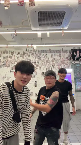 영상에 나오는 사람들의 이름을 아십니까?