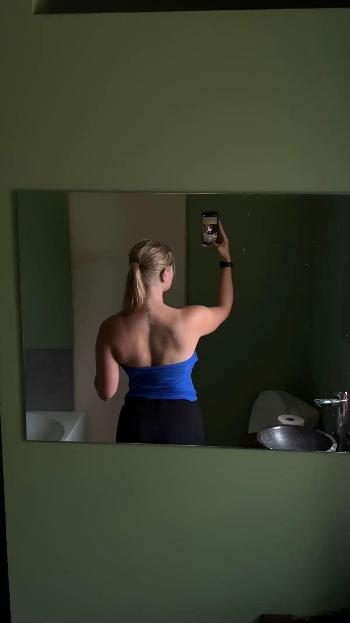 Last slide is the best #fypageシ #gymmotivation #gymrat #backmommy 