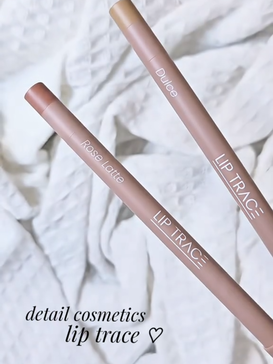 i recomment these retrsctable lip liners for two-toned lip girlies out there! @detailcosmetics lip trace in dulce and rose latte ♡ #detailcosmetics #lipliner #BeautyTok #fyp #fyppppppppppppppppppppppp 
