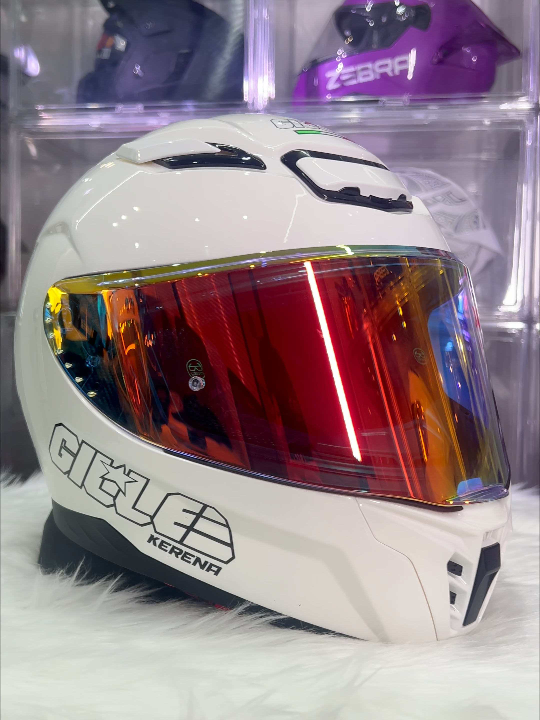 New genuine Gille helmet (limited one-day event special price) click on the little yellow car to view#TIKTOK #TIKTOKSHOP #safety #helmetsafety #GILLE #moto #motorcycle
