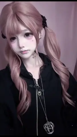 #雙子座 #宅家大作戰 #小晴大王 #亞文化 #唇釘 #甜妹 