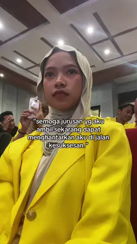 Melangkah dengan doa, berjuang dengan usaha. Setiap pilihan adalah awal dari sebuah cerita. #fyp #foryoupageofficiall #akuntansi #ut #universitasterbuka 