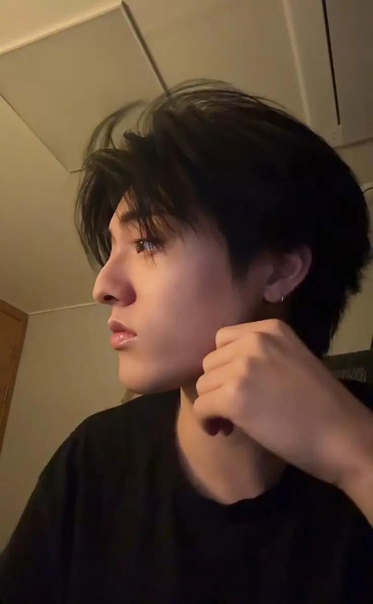 Haruto's side profile😯 #haruto #harutotreasure #watanabeharuto #trending 
