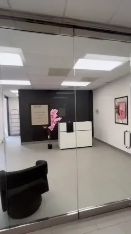 Welcome to the first look at HeavenLay’d Studio! 🌸🤍 @Houston’s Beauty Studio🌸  Still adding a few finishing touches, but I’m already in love with the space! I’m currently looking for hairstylists, makeup artists, and lash techs who are ready to work in a peaceful, faith-based environment where you can be your own boss, set your own schedule, and truly feel at home. Located in Houston, TX, HeavenLay’d Studio is more than just a workspace — it’s a place to grow, learn, and be part of something new and transformational. If you’re ready to elevate your brand and join a community rooted in purpose, let’s connect! 💕 #houstonhairstylist #houstonbeauty #houstonbeautysalon #beautysalons #hairstylist         