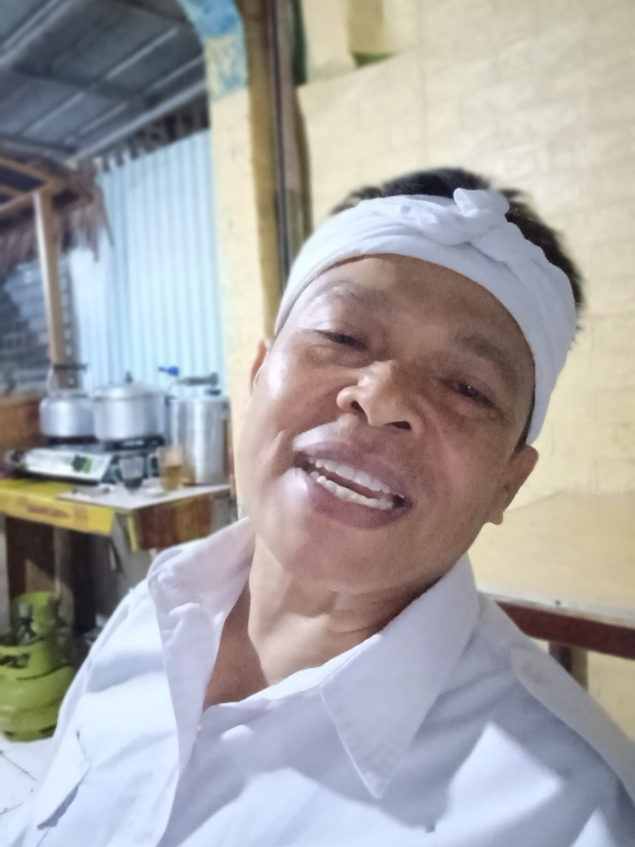 ucapan selamat ulang tahun untuk @rizkiazahraherdiana dari gubernur tiktok semoga panjang umur dan dimudahkan rezekinya aamiin #kangdedimulyadi #fyp #jawabarat #indonesia #kangdedimulyadichannel 