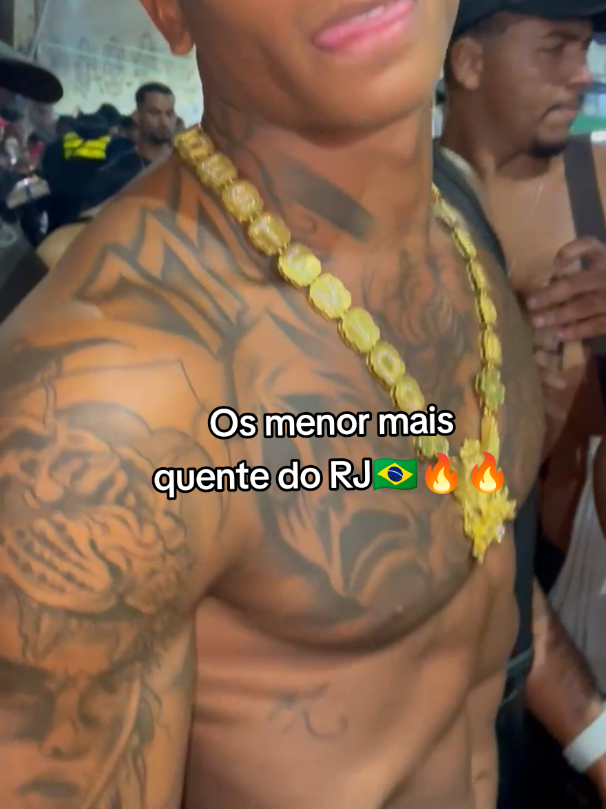 osmenormaisquentedorj🔥🇧🇷 . . . . . . #vaiprofy #explore #foryoupage #pedradosal #rj 