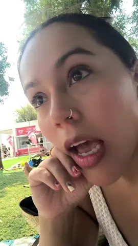 reflexión en la piscina jajajaja ola de calor !!! #piscina #organos #jajajajajajajajajajajajajaja #likeeeee #you 