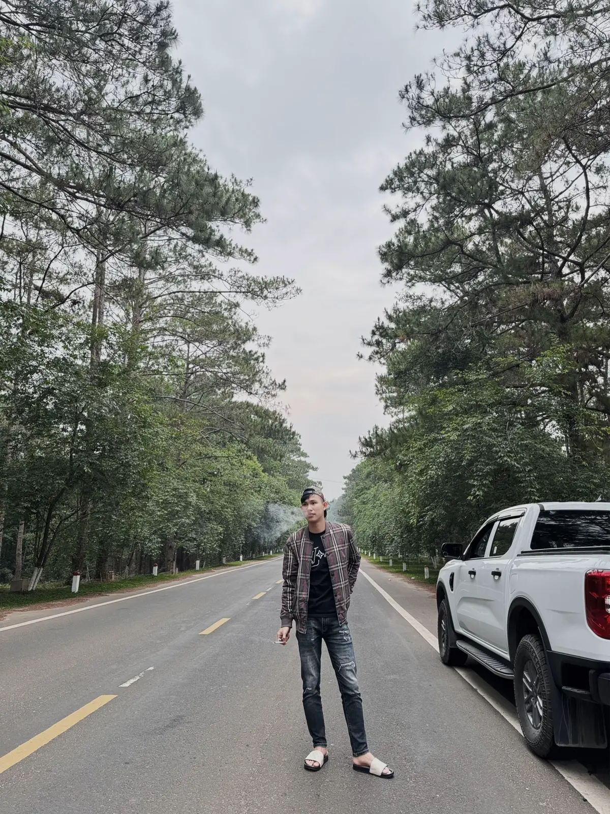 Nếu em hỏi cho đến bây giờ tại sao anh vẫn lông bông..#xuhuong #viral #chotoilangthang 