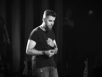 Arranque o retrovisor da sua vida, pare de olhar pra trás, mete marcha e acelere.. #ultimavolta #zenetoecristiano 