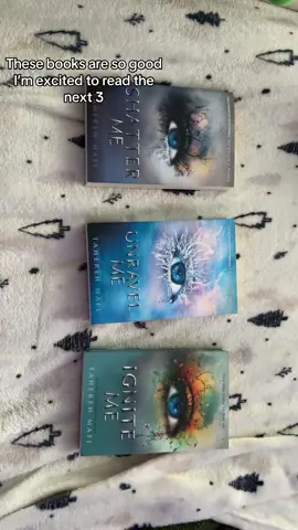 Next level sorry for posting so much about shatter me  #shatterme #aaronwarner #enemiestolovers 
