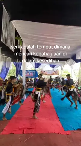 #ngestilarasofficial #fyp #jaranantiktok #jarananindonesia #ebeg_banyumasan🐴🐴 