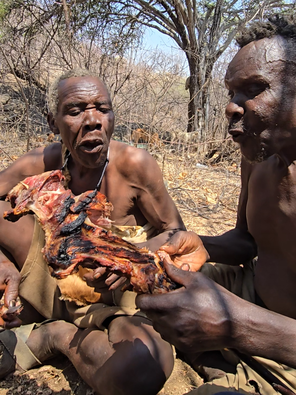 it was wonderful full day in the hadza community #chaaba #dudukwe #hadzabetribe #fyp #viral 