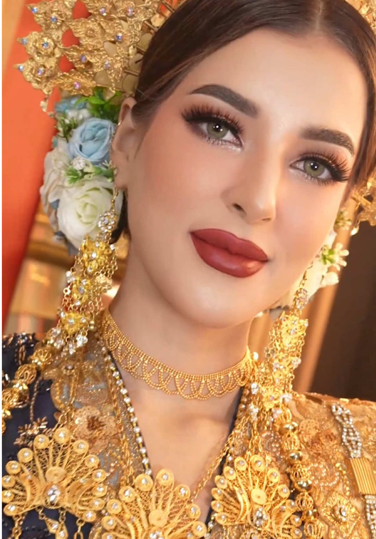 COMING SOON rahasia make-up MUA HITS bugis makassar by kak @Olisherawati gimana guys, cocok gak?💄💋💕✨❤️🤩🥰