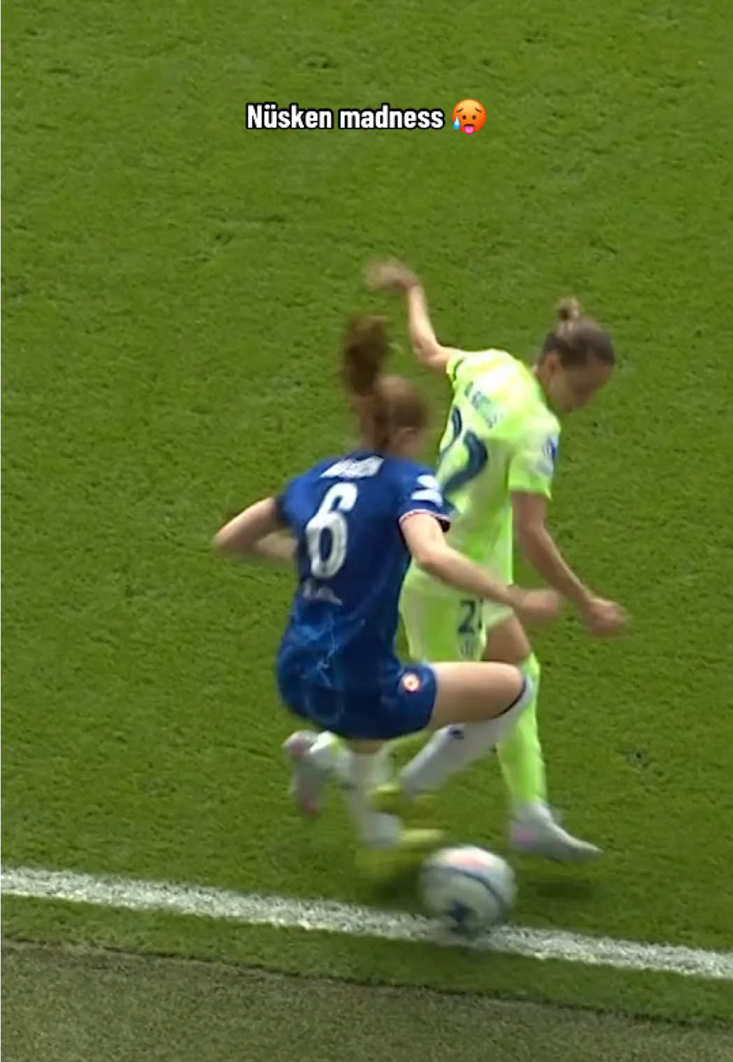 Sjoeke Nüsken having fun 🥶  #SjoekeNusken #ChelseaFC #ChelseaFCW #WomensFootball 