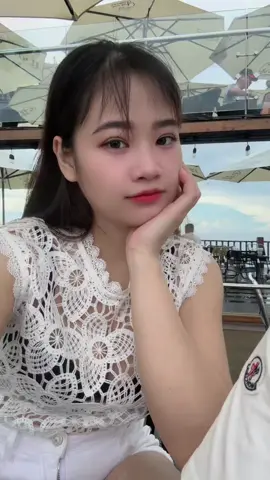 Có thật là em thích gì anh cũng chiều không ? 