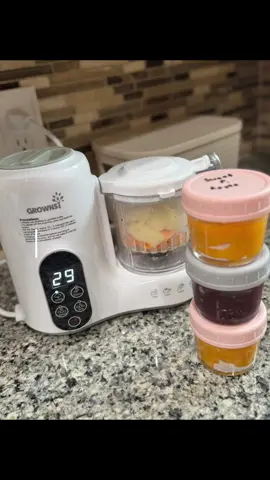 Woke up today with some commonsense🫣 Sorry @Once Upon a Farm but we’re breaking up with you! Why do I keep paying for these pouches when I can make them at home? #MomsofTikTok #momlife #babyfood #organic #onceuponafarm #babygirl #happyathome #homemade #fruits #veggies 