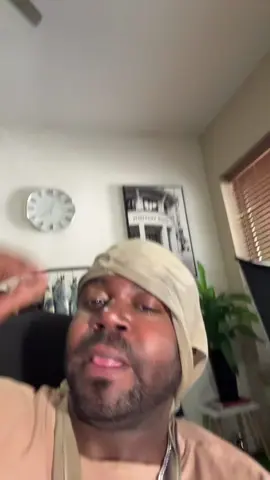 j-boog got the gworls GOING!